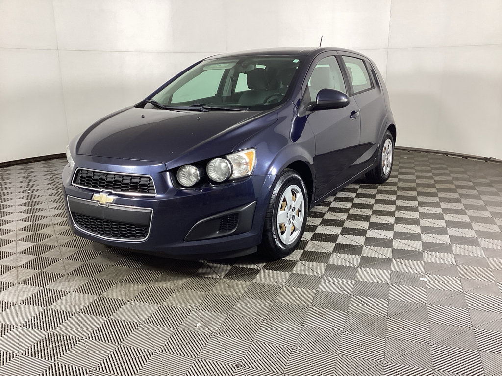 Used 2016 Chevrolet Sonic LS image 5