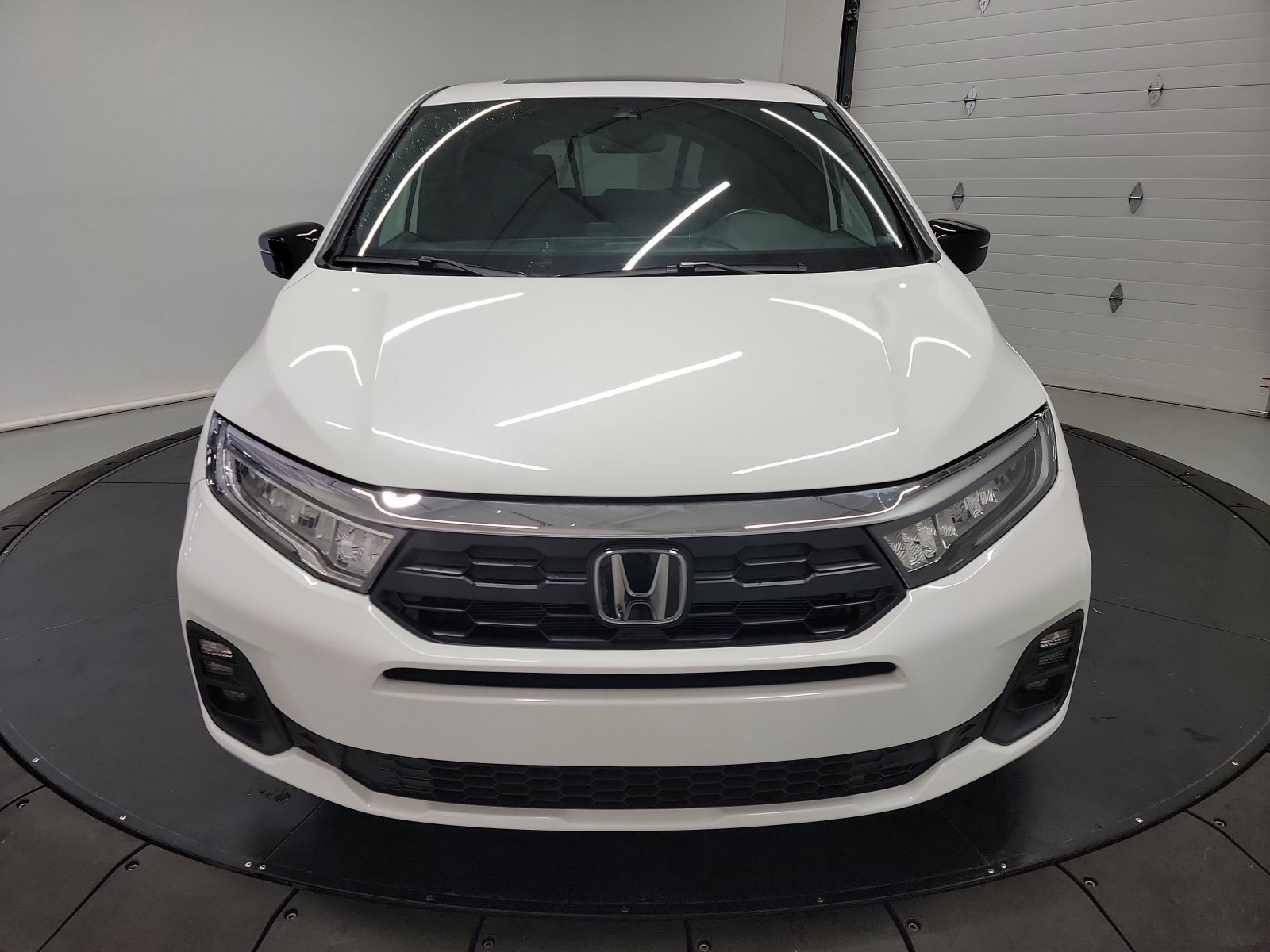 Certified 2025 Honda Odyssey Sport-L image 2