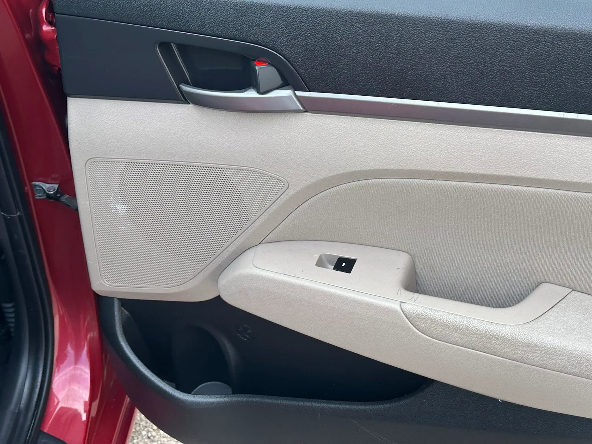 Used 2018 Hyundai Elantra SEL FWD image 22