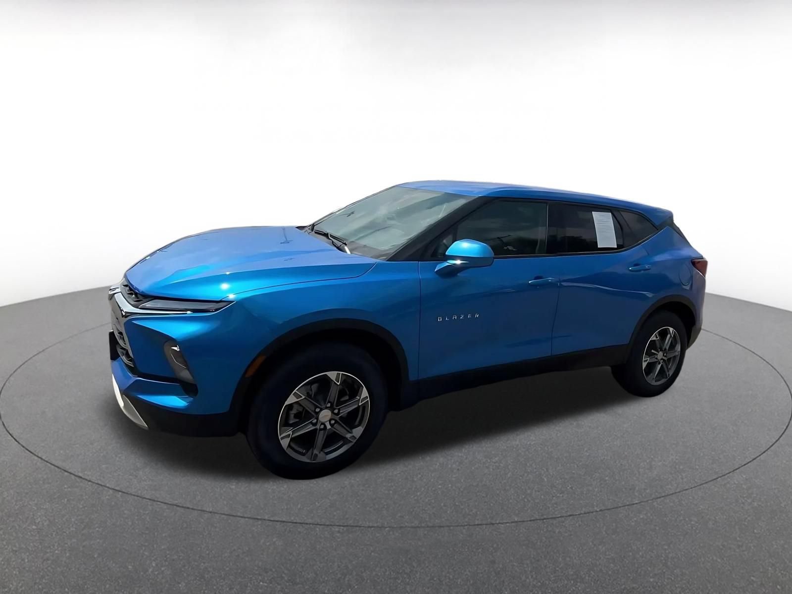 Used 2026 Chevrolet Blazer LT AWD/4WD image 7
