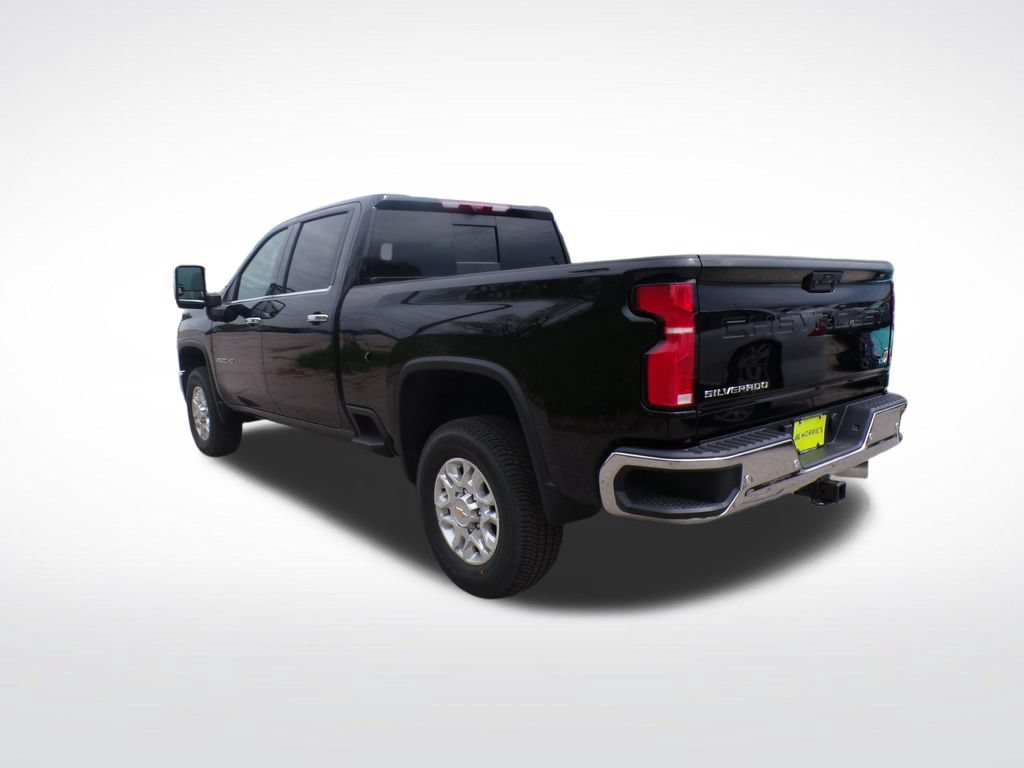 New 2026 Chevrolet Silverado 2500 LTZ w/ LTZ Convenience Package AWD/4WD image 4