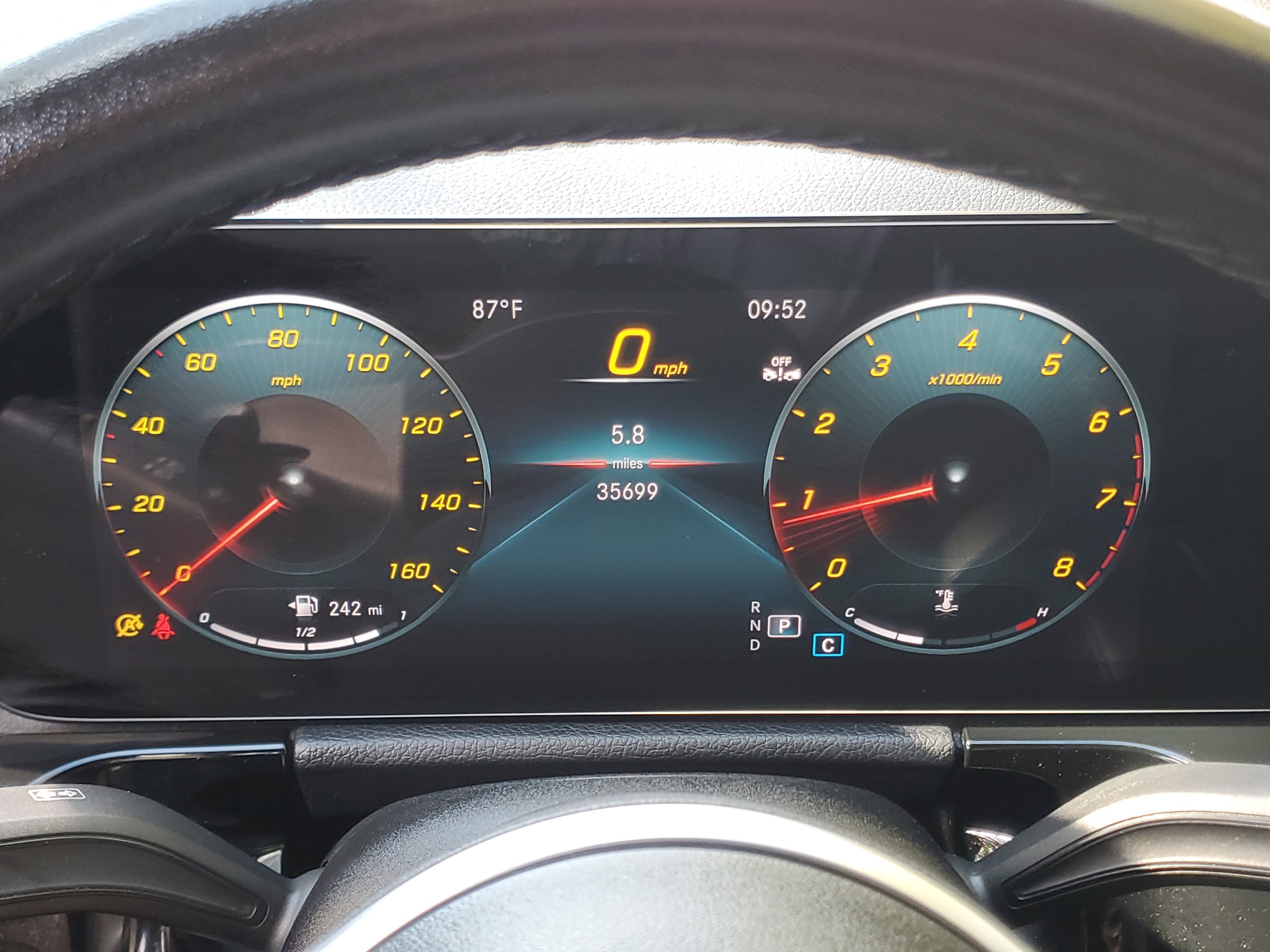 Used 2023 Mercedes-Benz GLA 250 w/ Premium Package image 23