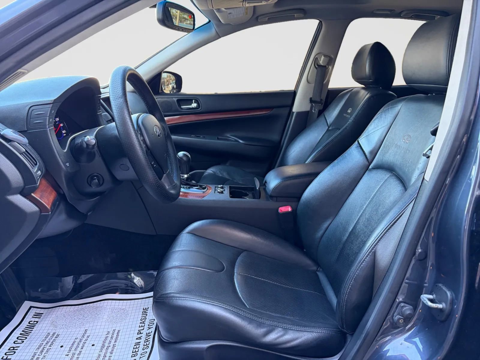 Used 2009 INFINITI G37 x Sedan w/ Premium Pkg image 10