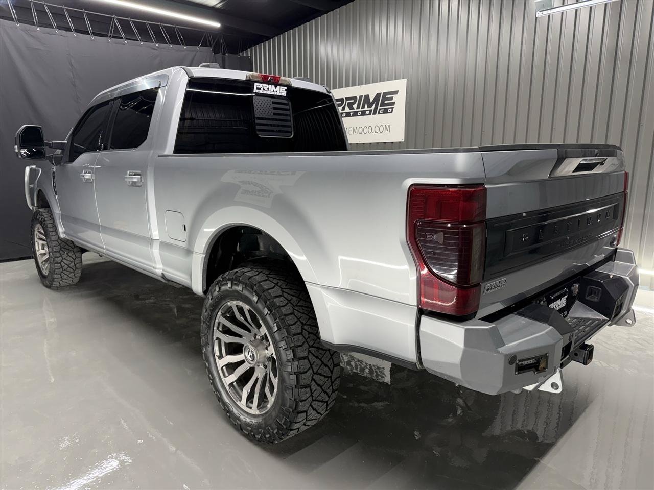 Used 2022 Ford F250 Platinum w/ FX4 Off-Road Package AWD/4WD image 4