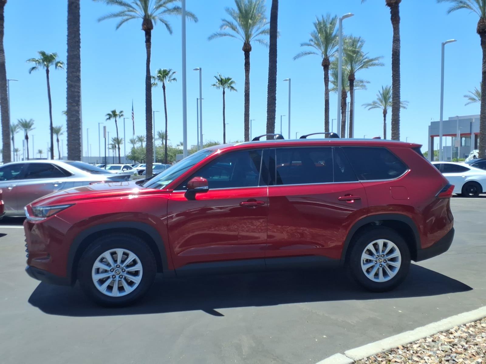 Certified 2024 Toyota Grand Highlander AWD image 7