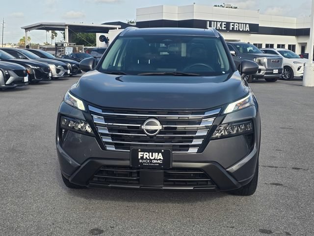 Used 2024 Nissan Rogue SV w/ SV Premium Package FWD video 2