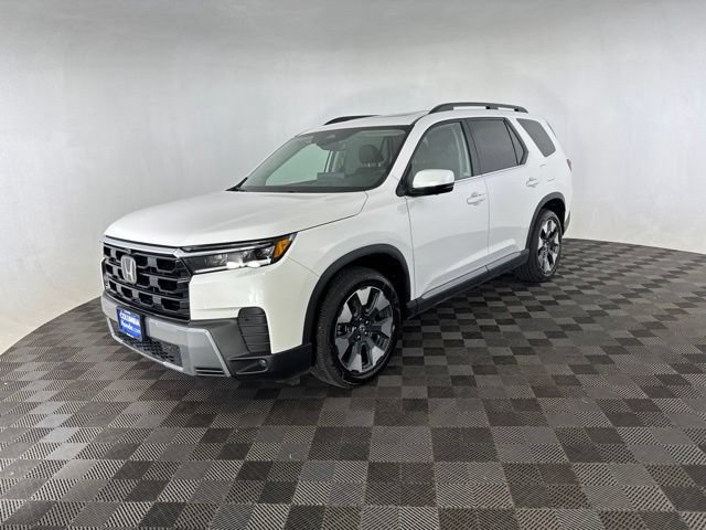 Used 2026 Honda Pilot Elite image 3