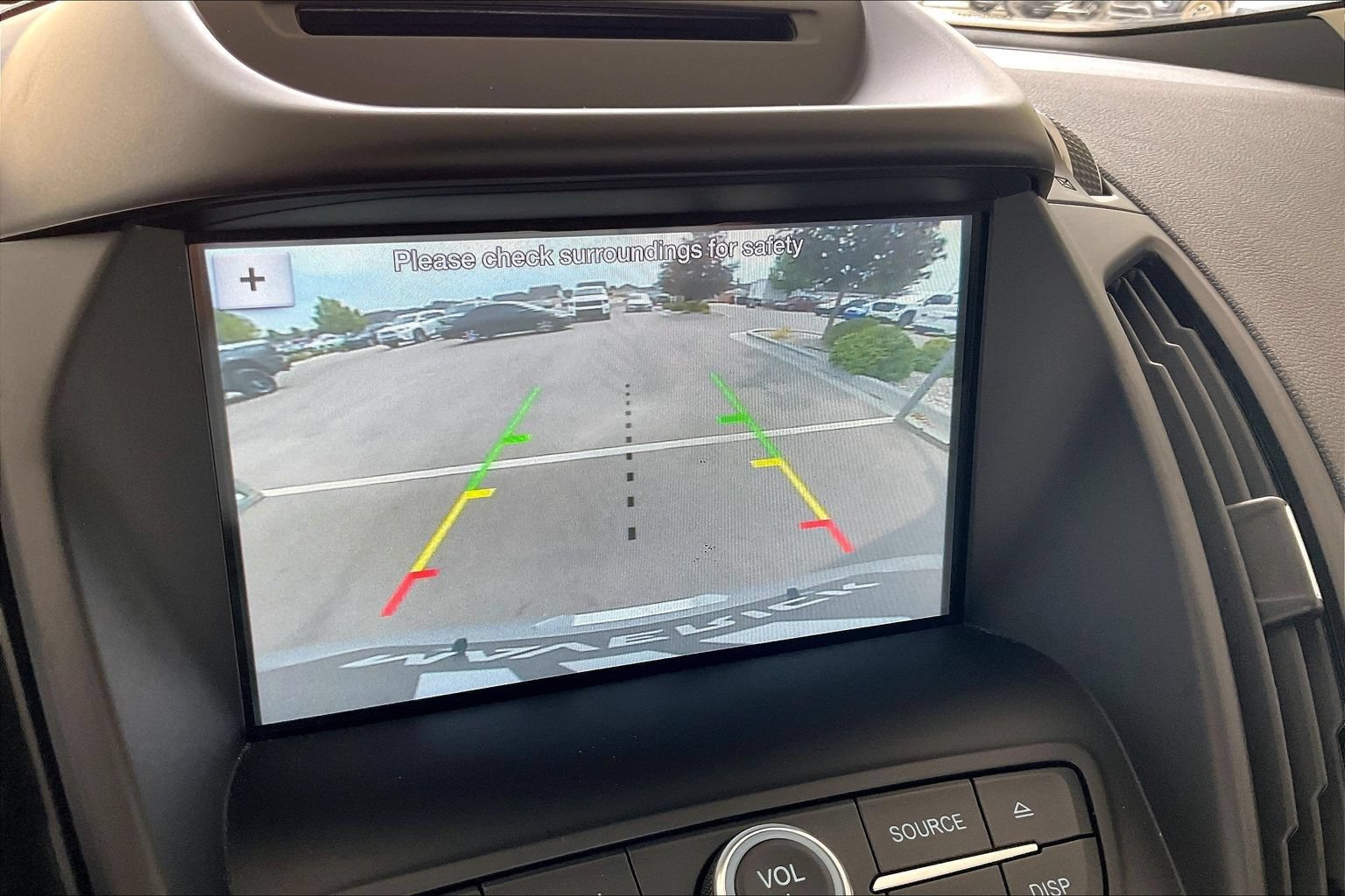 Used 2018 Ford Escape SE w/ SE Sync 3 Package AWD/4WD image 14