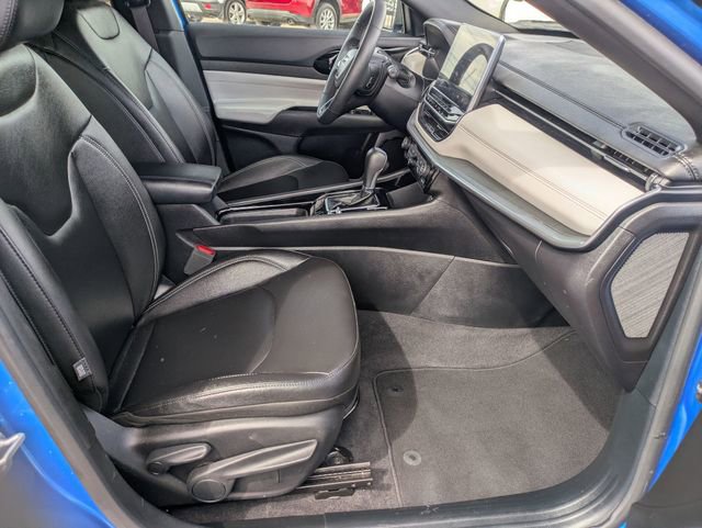 Used 2025 Jeep Compass Limited AWD/4WD image 25