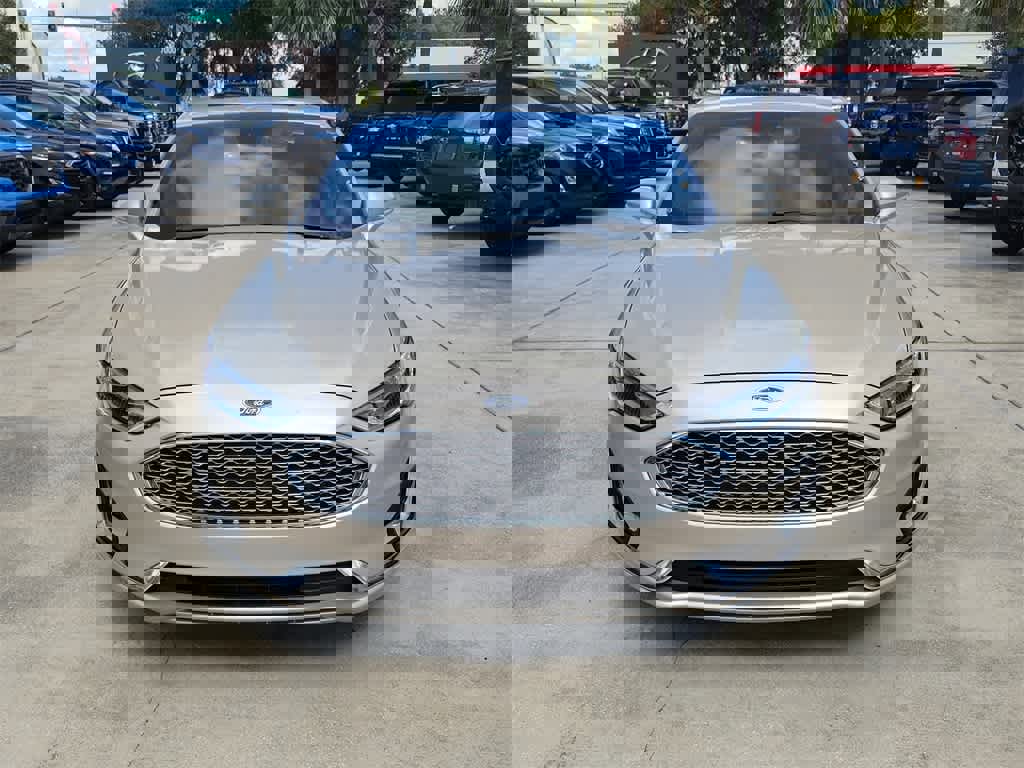 Used 2019 Ford Fusion Titanium image 9