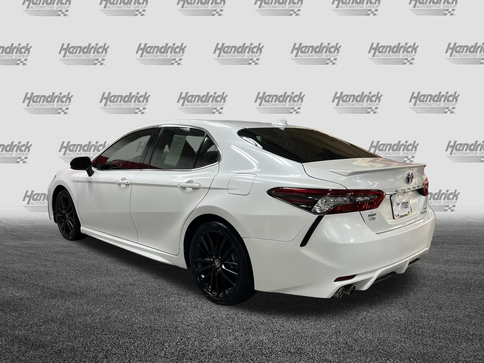 Used 2022 Toyota Camry XSE FWD image 8
