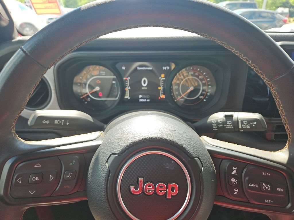 Used 2024 Jeep Wrangler Unlimited Sport AWD/4WD image 17