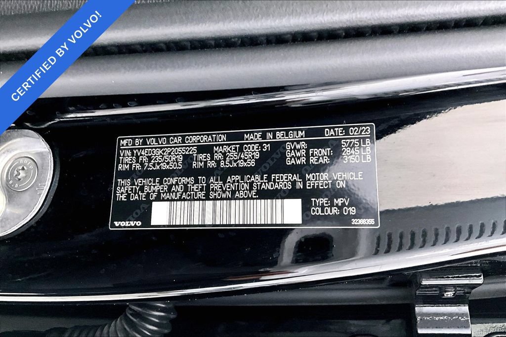 Certified 2023 Volvo C40 Recharge Core w/ Protection Package Premier AWD/4WD image 42