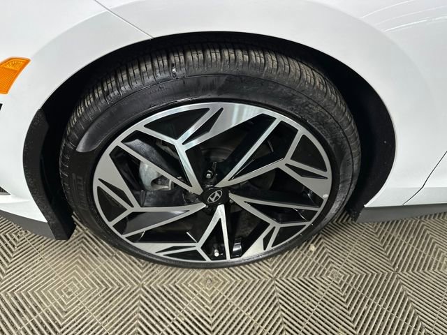 Used 2023 Hyundai Ioniq 6 SEL image 10