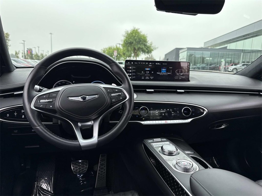 Used 2025 Genesis GV70 3.5T Sport w/ Sport Prestige Package image 7