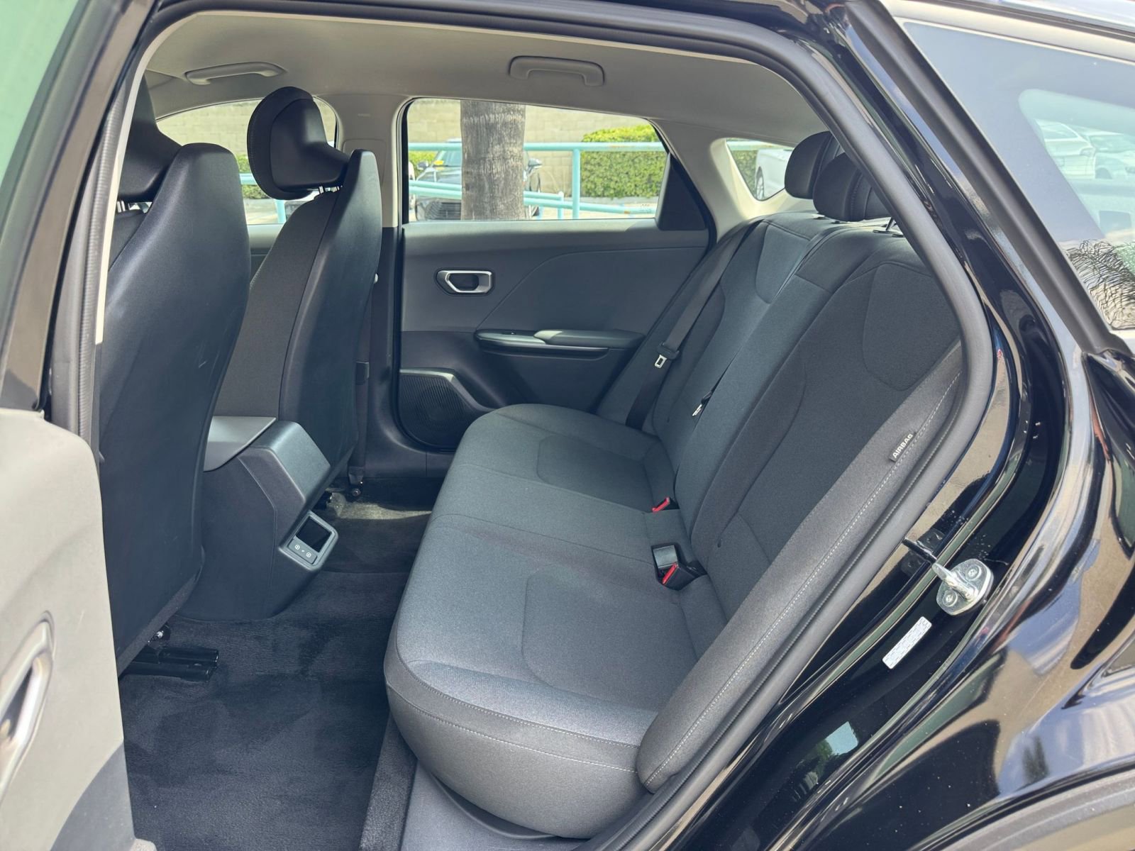 Used 2025 Kia K4 FWD image 25