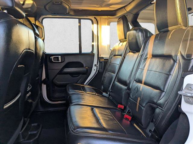 Used 2018 Jeep Wrangler Unlimited Sahara w/ Uconnect 4C Nav & Sound Group image 20