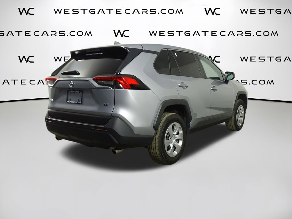 Used 2024 Toyota RAV4 LE image 38