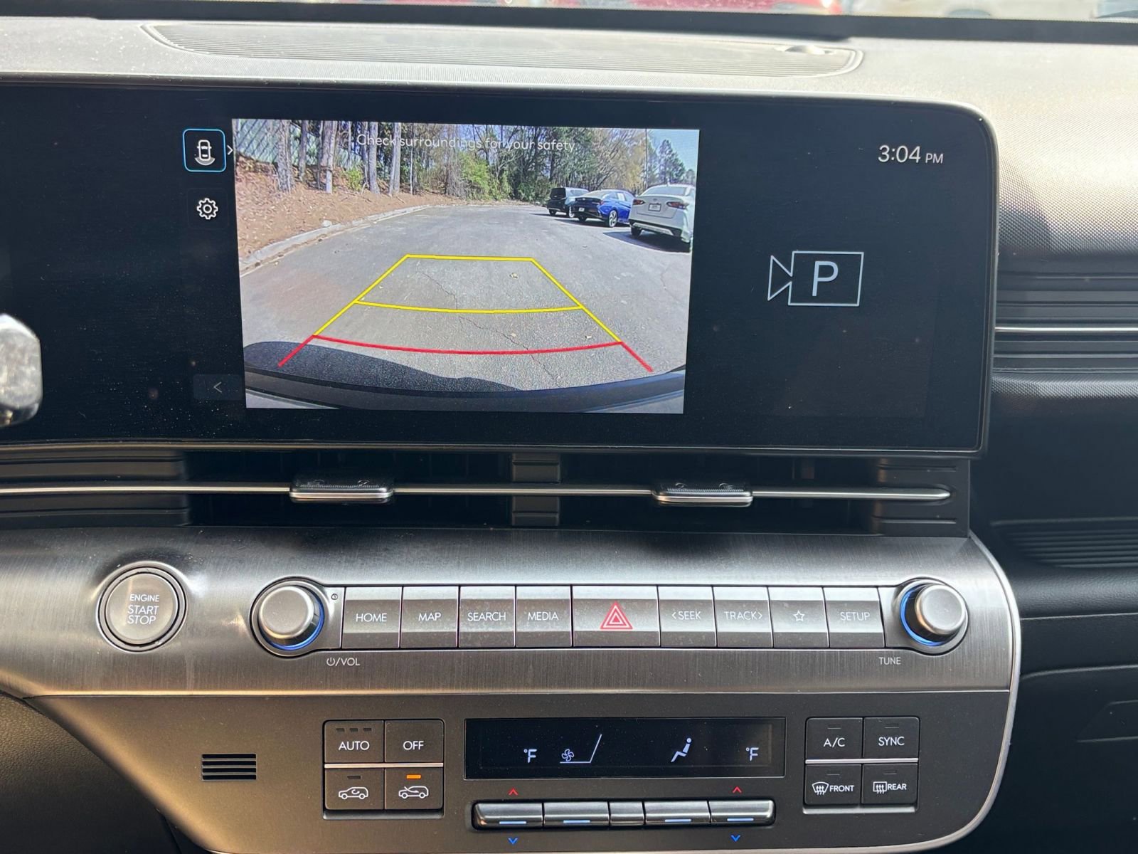 Used 2025 Hyundai Kona SEL image 24