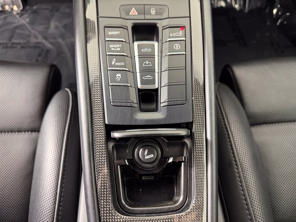 Certified 2014 Porsche 911 Turbo S AWD/4WD image 33