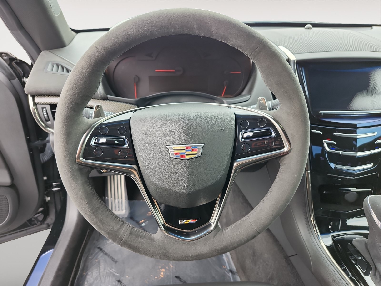 Used 2016 Cadillac ATS V w/ Luxury Package RWD image 16