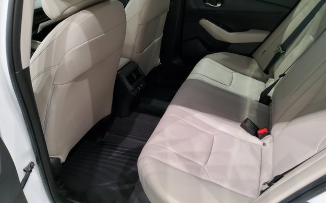 Used 2023 Honda Accord EX-L image 17
