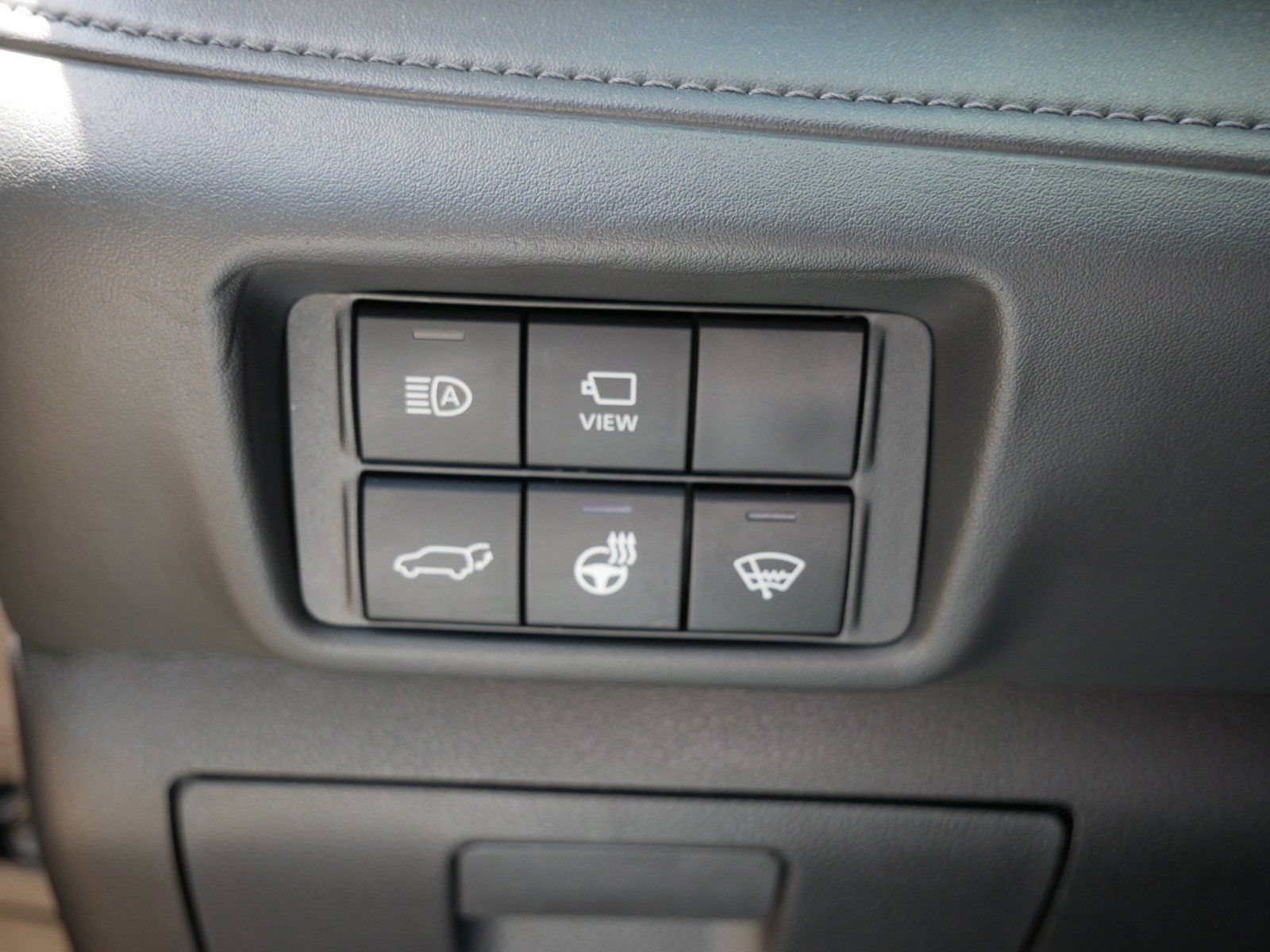 Used 2020 Toyota Highlander Limited AWD/4WD image 26