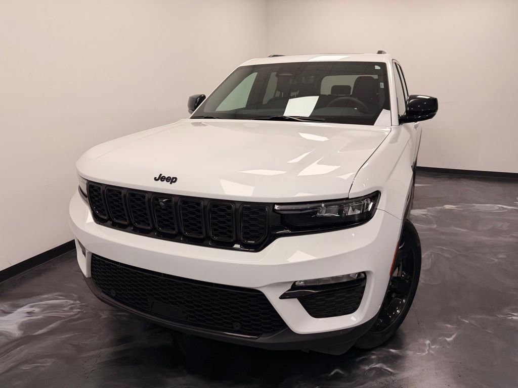 Used 2024 Jeep Grand Cherokee Limited w/ Luxury Tech Group II AWD/4WD image 19