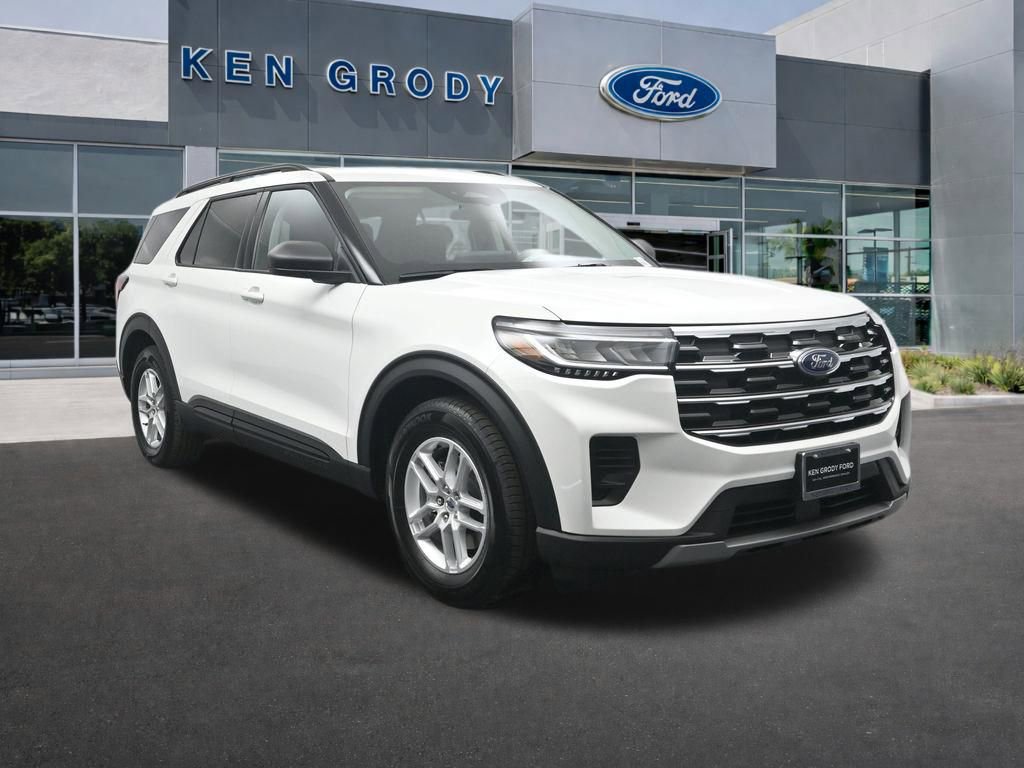 New 2026 Ford Explorer Active image 1