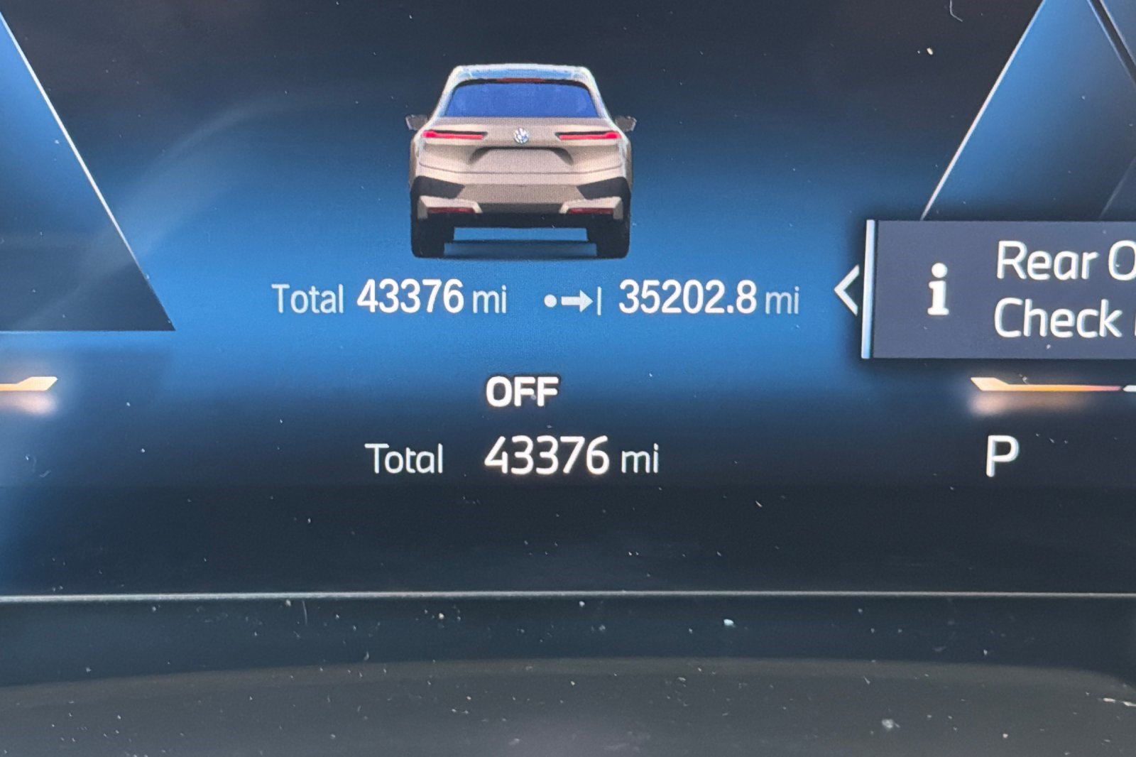 Certified 2023 BMW iX M60 w/ Executive Package AWD/4WD image 37