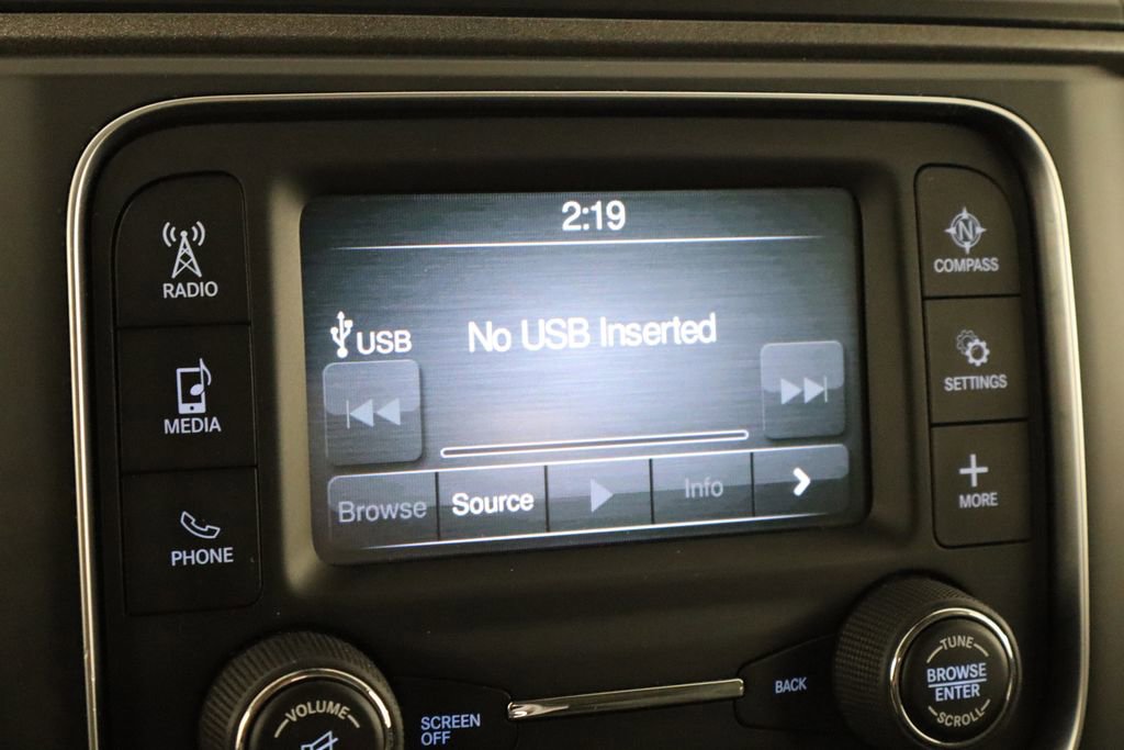 Used 2018 RAM 1500 Express RWD image 29