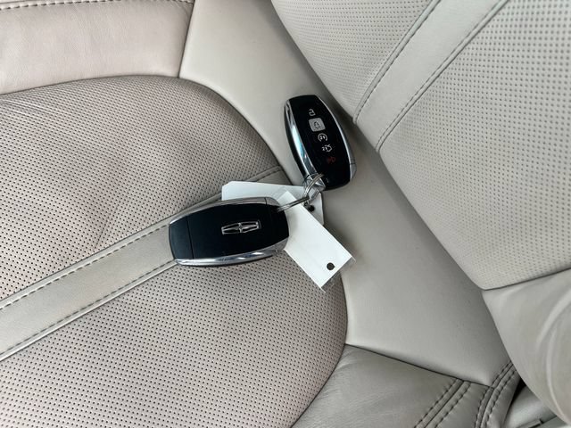 Certified 2020 Lincoln MKZ Reserve w/ Elements Package FWD image 33