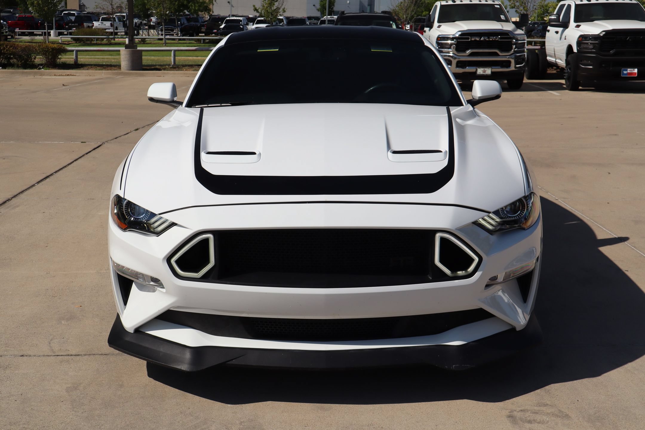 Certified 2020 Ford Mustang GT Premium w/ Black Accent Package RWD image 10