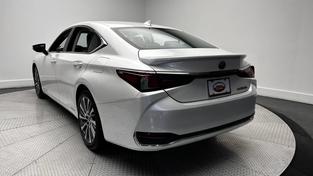 Used 2021 Lexus ES 300h w/ Premium Package FWD image 40