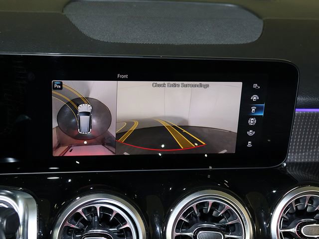 Used 2022 Mercedes-Benz GLB 250 4MATIC image 20