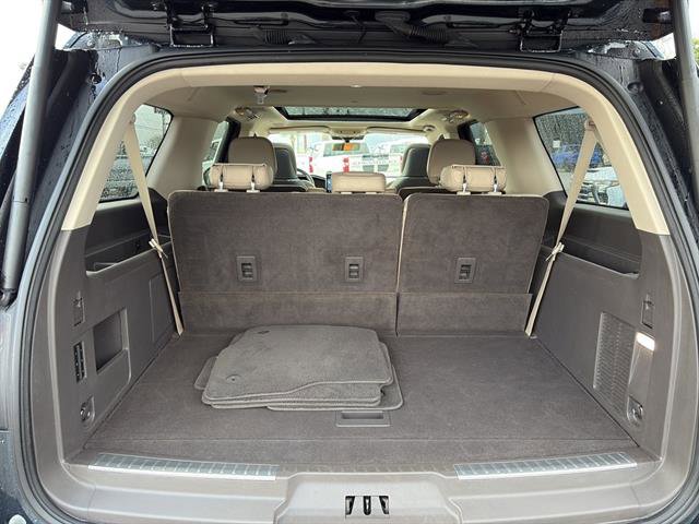 Used 2024 Lincoln Navigator L Reserve image 13