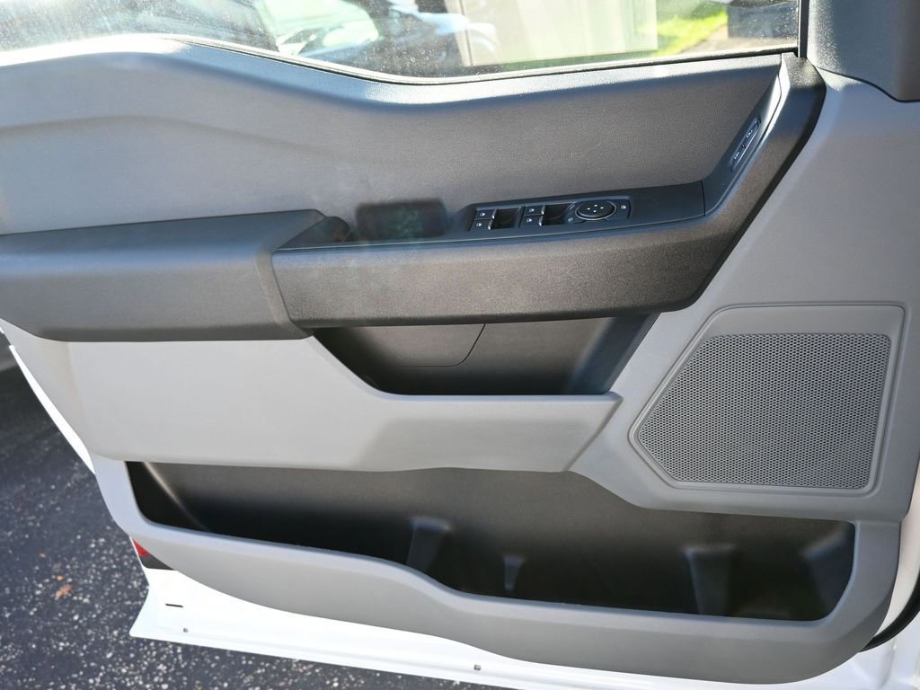 New 2026 Ford F450 XL w/ XL Chrome Package image 24