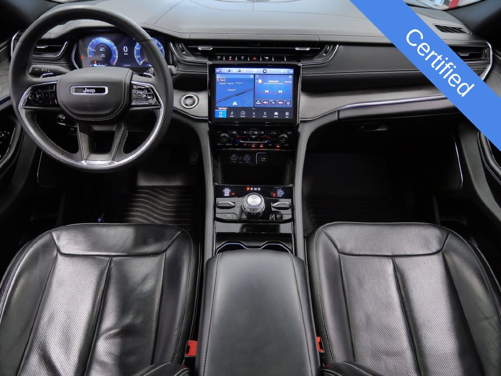 Used 2023 Jeep Grand Cherokee Overland AWD/4WD image 18