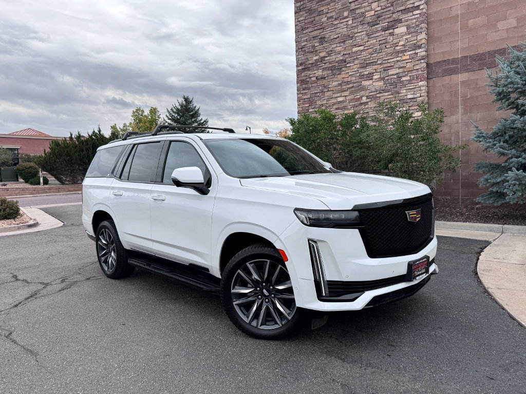 Used 2023 Cadillac Escalade Sport AWD/4WD image 2