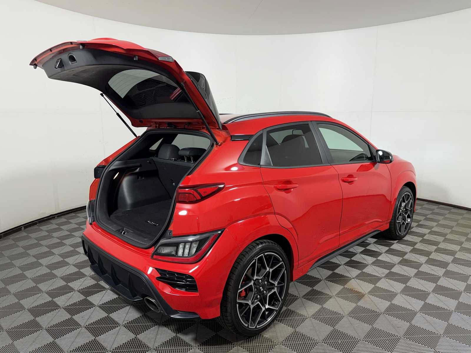 Used 2023 Hyundai Kona N w/ Cargo Package FWD image 22
