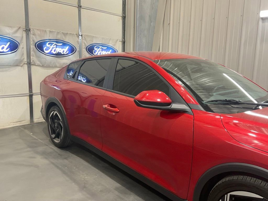 Used 2025 Kia K4 EX FWD image 3