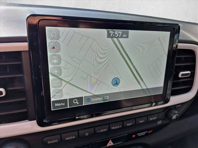 Used 2022 Hyundai Venue Limited FWD image 13