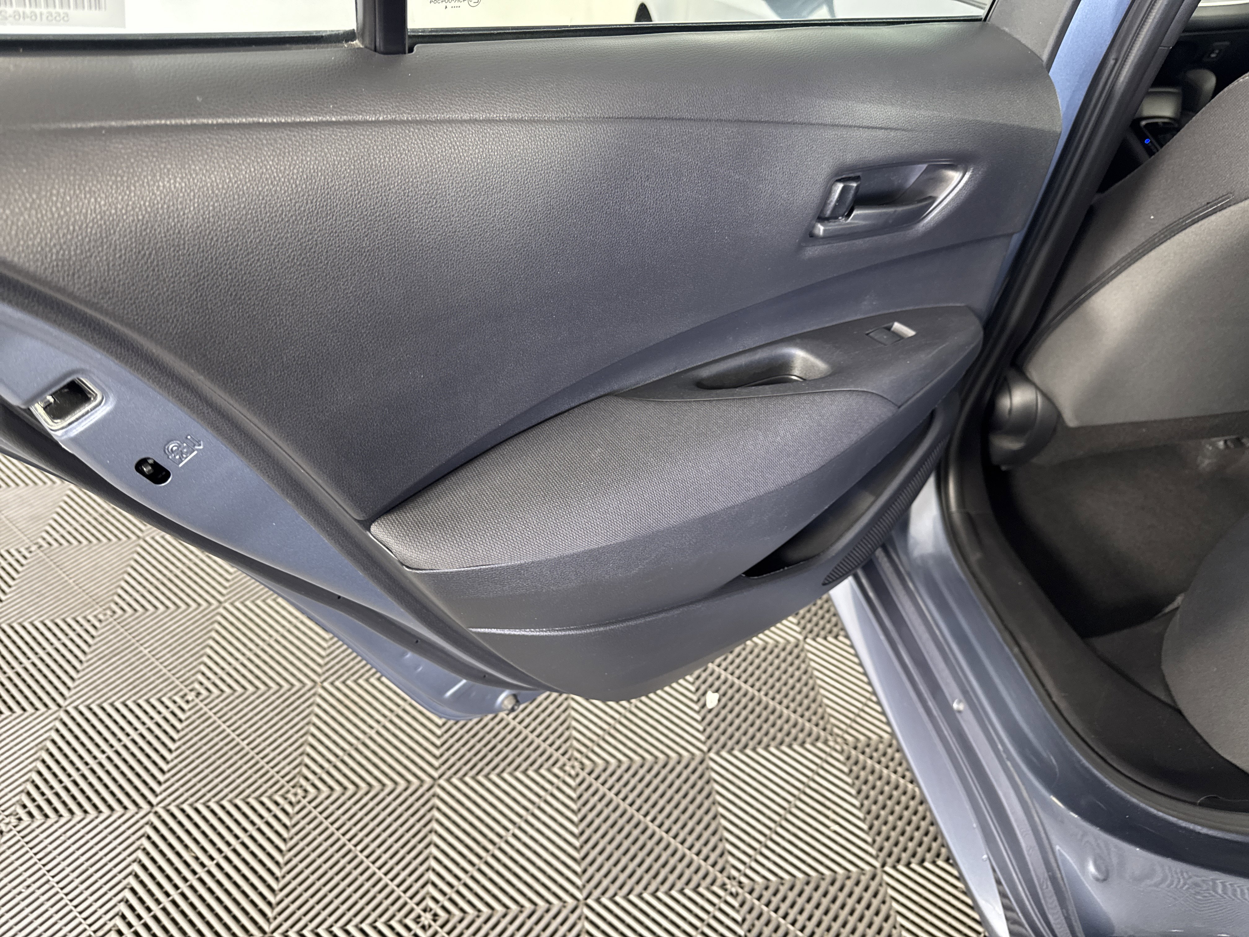 Used 2024 Toyota Corolla LE FWD image 16