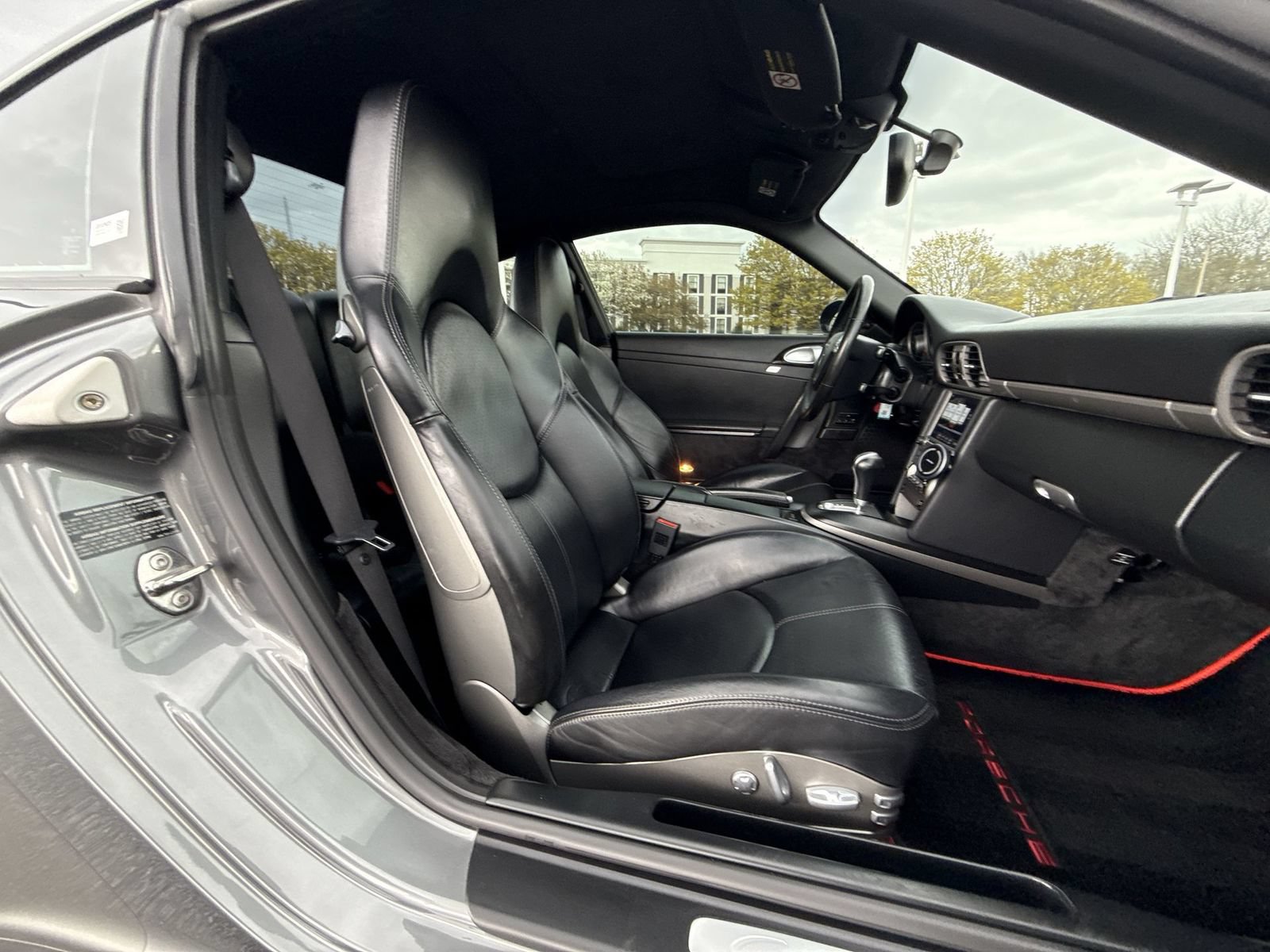 Used 2008 Porsche 911 Carrera RWD image 24