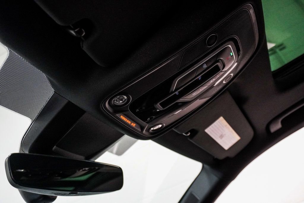 Used 2023 Audi Q8 Prestige w/ Prestige Package image 28