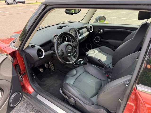 Used 2013 MINI Cooper S FWD image 6