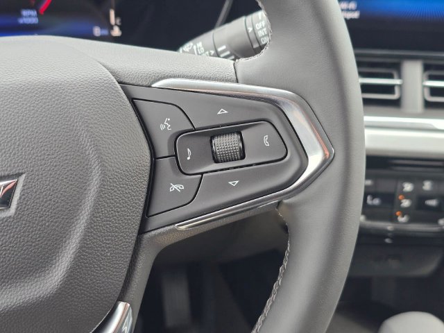New 2026 Chevrolet Trax LT w/ Driver Confidence Package FWD image 32