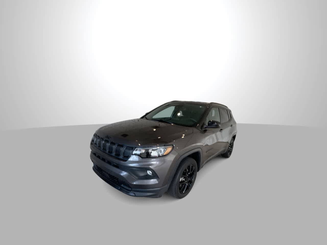 Used 2022 Jeep Compass Latitude AWD/4WD image 4