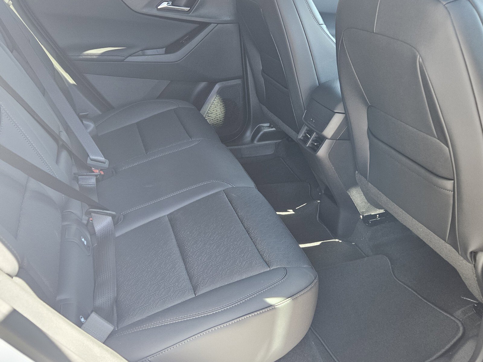 New 2026 Chevrolet Equinox LT w/ Convenience Package II image 10