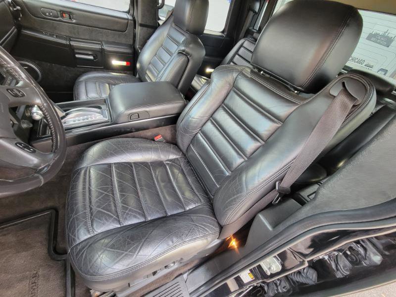 Used 2005 HUMMER H2 SUT w/ Preferred Equipment Group image 44